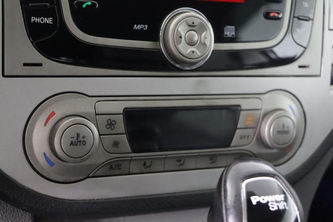 Ford Kuga I с пробегом 2012 года, цена 699 990 рублей, 241180 км, внедорожник, Автокод Объявления