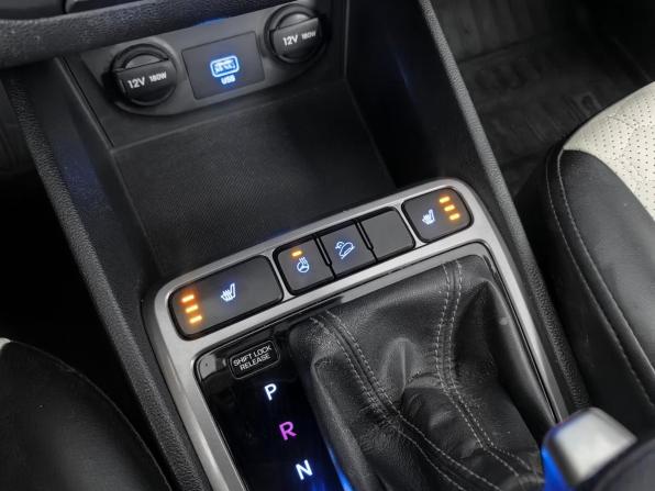 Hyundai Creta I Рестайлинг с пробегом 2021 года, цена 1 535 000 рублей, 216035 км, внедорожник, Автокод Объявления
