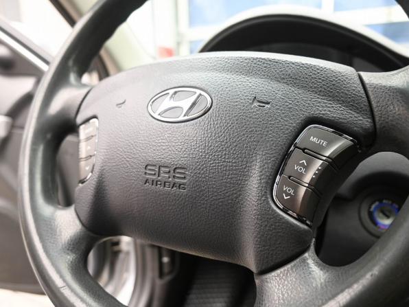 Hyundai Sonata V (NF) Рестайлинг с пробегом 2008 года, цена 659 900 рублей, 332837 км, седан, Автокод Объявления