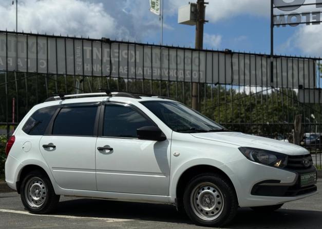 Lada (ВАЗ) Granta I Рестайлинг с пробегом 2018 года, цена 549 000 рублей, 27000 км, универсал, Автокод Объявления