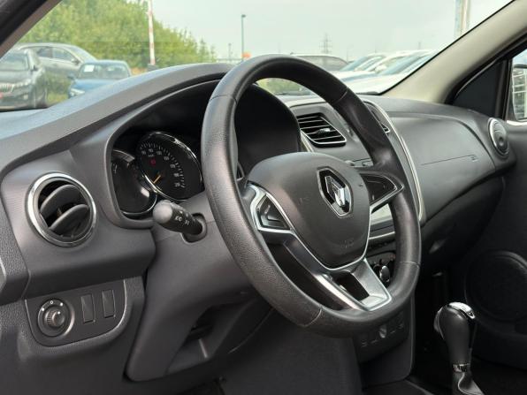 Renault Logan II Рестайлинг с пробегом 2020 года, цена 1 100 000 рублей, 83012 км, седан, Автокод Объявления