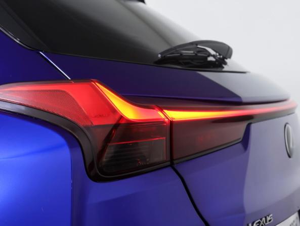 Lexus UX I с пробегом 2019 года, цена 2 690 000 рублей, 143933 км, внедорожник, Автокод Объявления