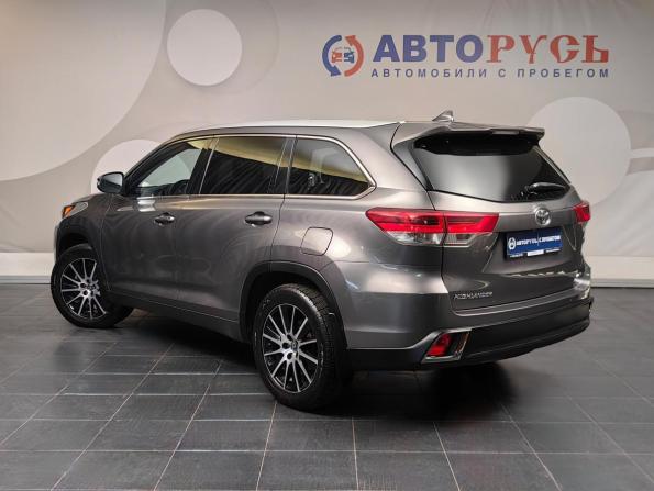 Toyota Highlander III (XU50) Рестайлинг с пробегом 2018 года, цена 2 919 000 рублей, 207153 км, внедорожник, Автокод Объявления