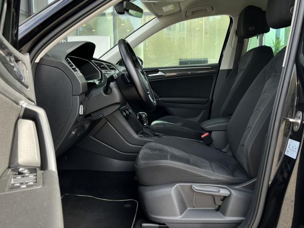 Volkswagen Tiguan II с пробегом 2017 года, цена 2 290 000 рублей, 179124 км, внедорожник, Автокод Объявления