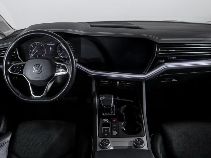 Volkswagen Touareg III Москва  - изображение 12