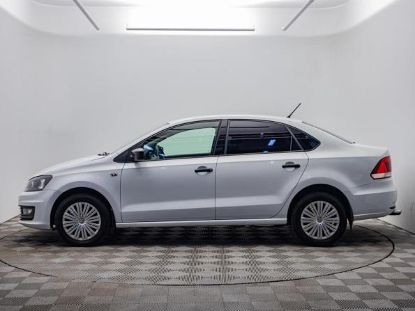 Volkswagen Polo V Рестайлинг с пробегом 2016 года, цена 742 000 рублей, 243735 км, седан, Автокод Объявления