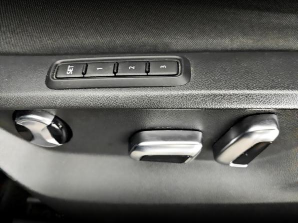 Volkswagen Tavendor I с пробегом 2023 года, цена 4 655 000 рублей, 59580 км, внедорожник, Автокод Объявления