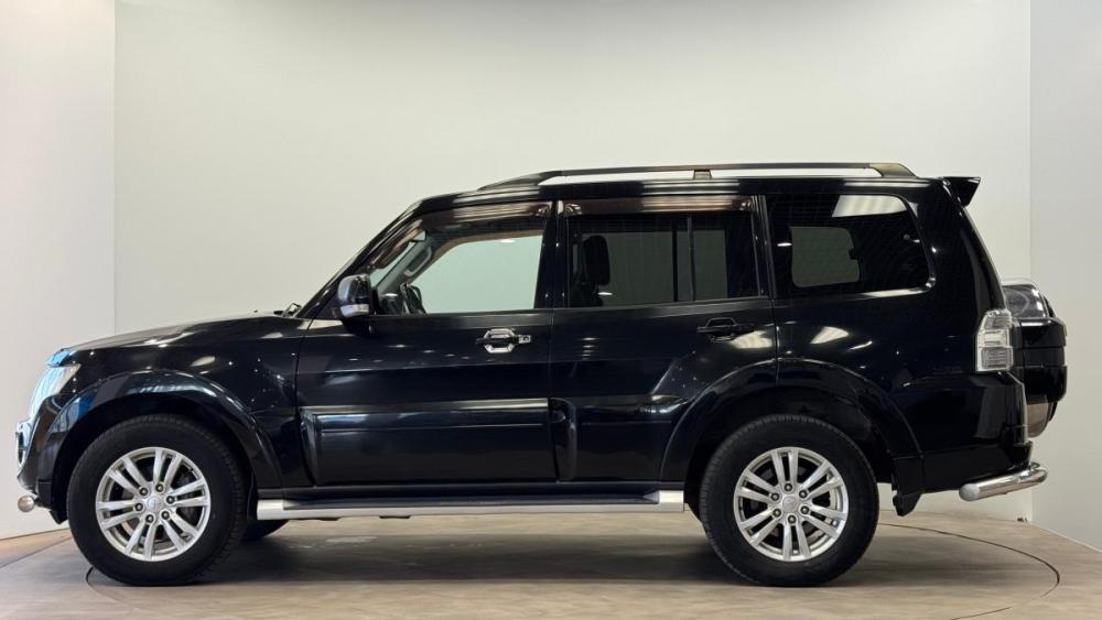 Mitsubishi Pajero IV Рестайлинг 1 Киров  - изображение 2