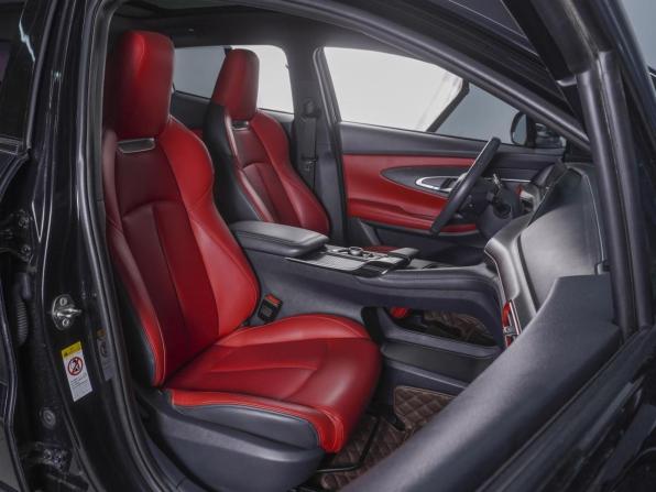 Changan UNI-T I с пробегом 2021 года, цена 2 050 000 рублей, 49086 км, внедорожник, Автокод Объявления