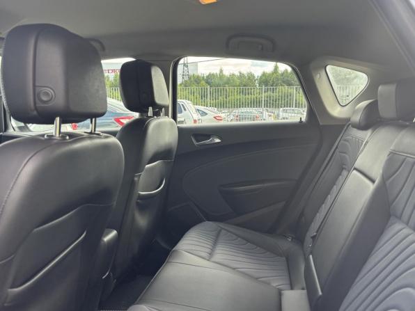 Opel Astra J Рестайлинг с пробегом 2014 года, цена 728 800 рублей, 105408 км, хэтчбек, Автокод Объявления