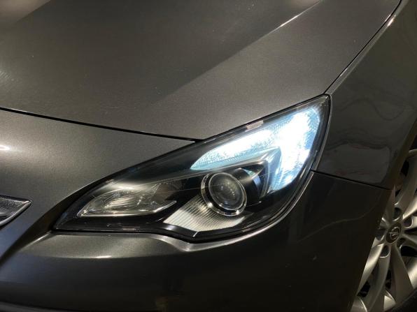 Opel Astra J Рестайлинг с пробегом 2012 года, цена 1 050 000 рублей, 103489 км, хэтчбек, Автокод Объявления