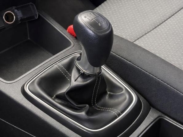 Kia Rio IV Рестайлинг с пробегом 2020 года, цена 1 367 000 рублей, 60997 км, седан, Автокод Объявления