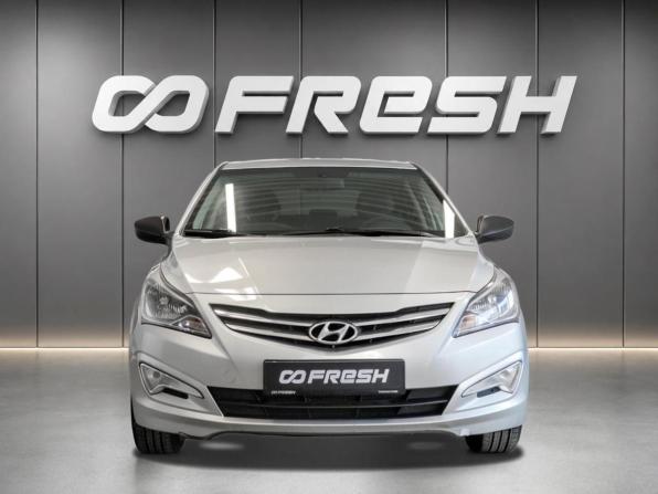 Hyundai Solaris I Рестайлинг с пробегом 2016 года, цена 1 000 000 рублей, 124858 км, седан, Автокод Объявления