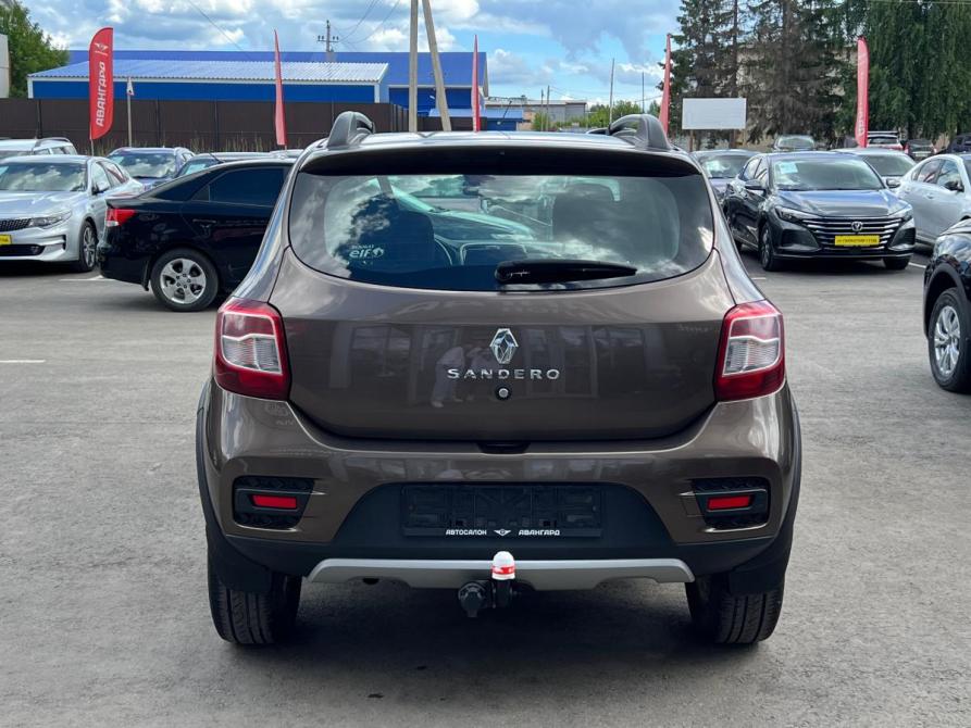 Renault Sandero II Рестайлинг Альметьевск  - изображение 6