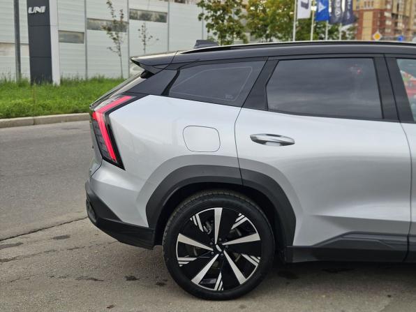 Geely Atlas II с пробегом 2024 года, цена 2 850 000 рублей, 47078 км, внедорожник, Автокод Объявления