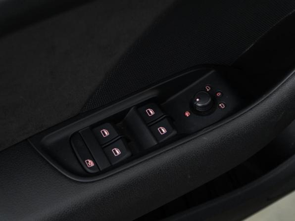 Audi A3 III (8V) с пробегом 2015 года, цена 1 680 111 рублей, 76672 км, хэтчбек, Автокод Объявления