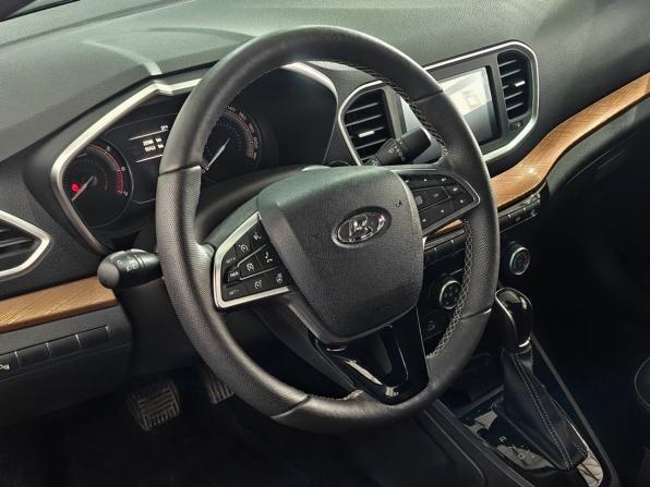 Lada (ВАЗ) Vesta I Рестайлинг (NG) с пробегом 2024 года, цена 1 322 000 рублей, 23365 км, седан, Автокод Объявления