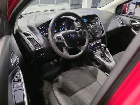 Ford Focus III с пробегом 2012 года, цена 550 000 рублей, 306758 км, седан, Автокод Объявления