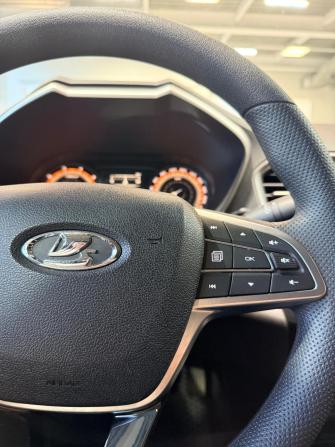 Lada (ВАЗ) Vesta I Рестайлинг (NG) с пробегом 2024 года, цена 1 449 000 рублей, 17754 км, седан, Автокод Объявления