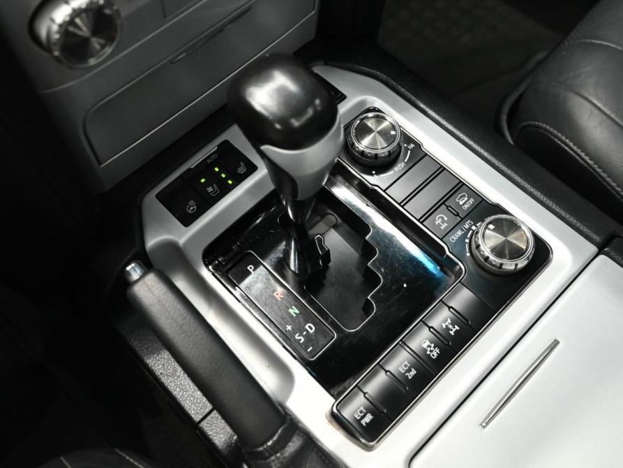 Toyota Land Cruiser 200 Series Рестайлинг 2 Екатеринбург  - изображение 16