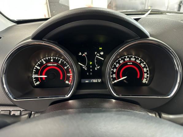 Toyota Highlander II (XU40) Рестайлинг с пробегом 2011 года, цена 1 850 000 рублей, 174000 км, внедорожник, Автокод Объявления
