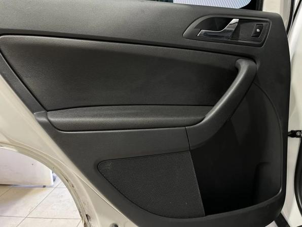 Skoda Yeti I с пробегом 2012 года, цена 695 000 рублей, 268828 км, внедорожник, Автокод Объявления