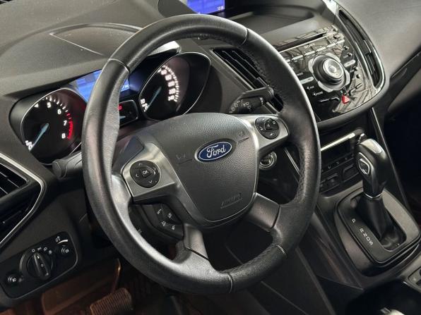 Ford Kuga II с пробегом 2013 года, цена 1 340 000 рублей, 98000 км, внедорожник, Автокод Объявления
