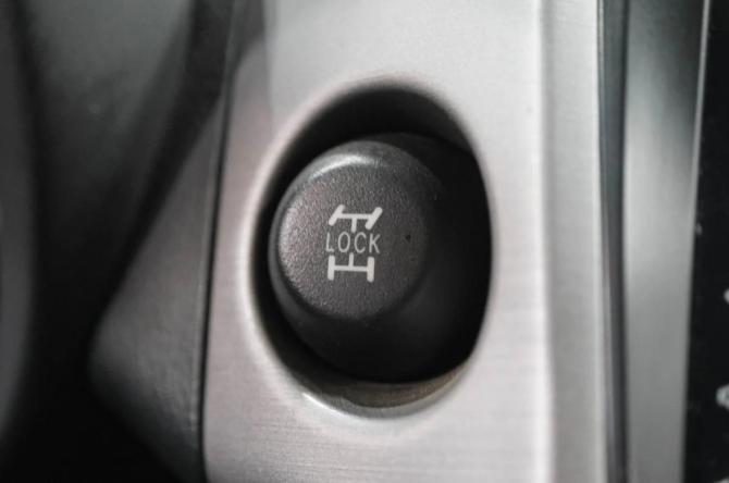 Toyota RAV4 III (XA30) с пробегом 2008 года, цена 1 259 000 рублей, 211000 км, внедорожник, Автокод Объявления