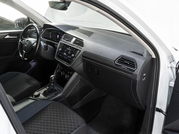Volkswagen Tiguan II с пробегом 2019 года, цена 2 450 000 рублей, 113772 км, внедорожник, Автокод Объявления