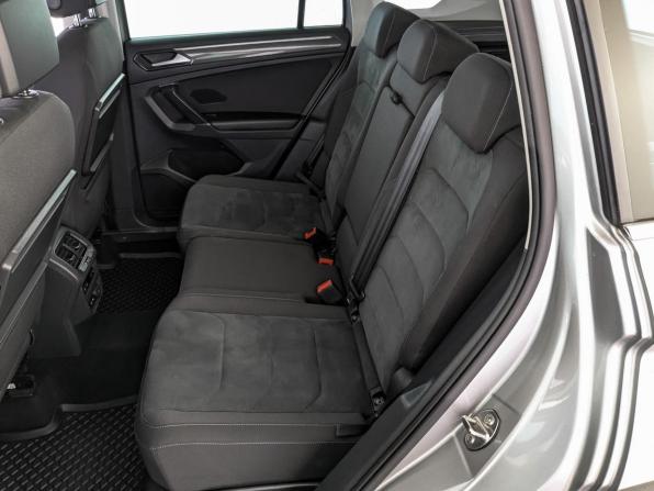 Volkswagen Tiguan II с пробегом 2018 года, цена 1 970 000 рублей, 215287 км, внедорожник, Автокод Объявления