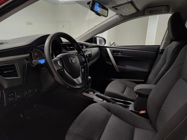 Toyota Corolla XI (E160 E170 E180) с пробегом 2013 года, цена 1 256 000 рублей, 197203 км, седан, Автокод Объявления