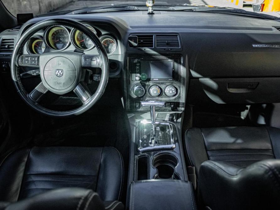 Dodge Challenger III Москва  - изображение 11