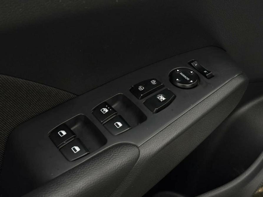 Hyundai Solaris II Крым  - изображение 10