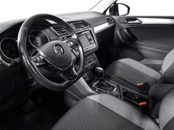 Volkswagen Tiguan II с пробегом 2018 года, цена 2 832 000 рублей, 101661 км, внедорожник, Автокод Объявления