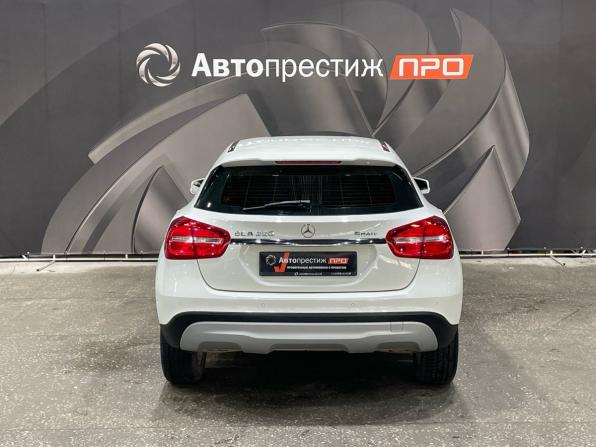 Mercedes-Benz GLA I (X156) с пробегом 2015 года, цена 1 930 000 рублей, 137878 км, внедорожник, Автокод Объявления