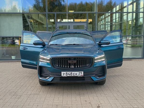 Geely Monjaro I с пробегом 2023 года, цена 2 800 000 рублей, 87010 км, внедорожник, Автокод Объявления