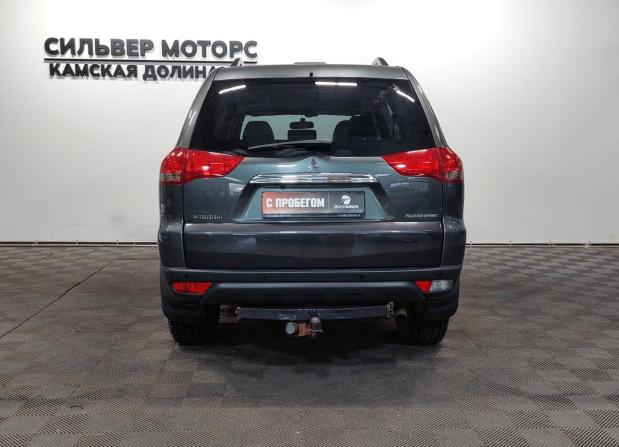 Mitsubishi Pajero Sport II Рестайлинг с пробегом 2013 года, цена 1 810 000 рублей, 199200 км, внедорожник, Автокод Объявления