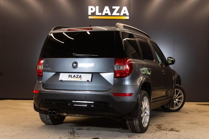 Skoda Yeti I Рестайлинг с пробегом 2015 года, цена 1 319 000 рублей, 179853 км, внедорожник, Автокод Объявления