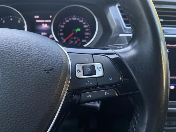 Volkswagen Tiguan II с пробегом 2018 года, цена 2 275 000 рублей, 133955 км, внедорожник, Автокод Объявления