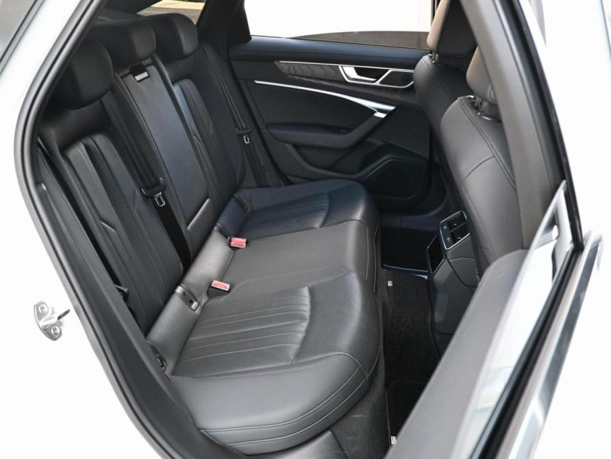 Audi A6 V (C8) Новороссийск  - изображение 7