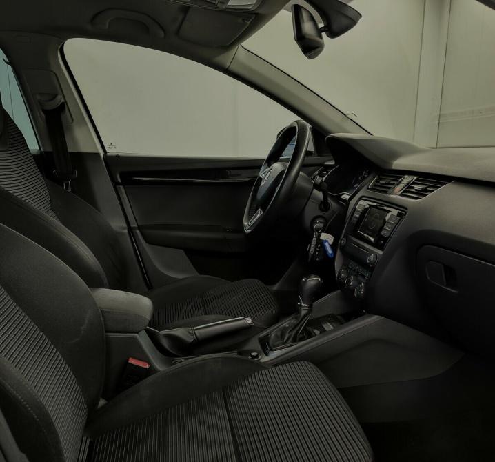 Skoda Octavia III (A7) Москва  - изображение 9