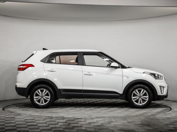Hyundai Creta I с пробегом 2018 года, цена 1 499 000 рублей, 132361 км, внедорожник, Автокод Объявления