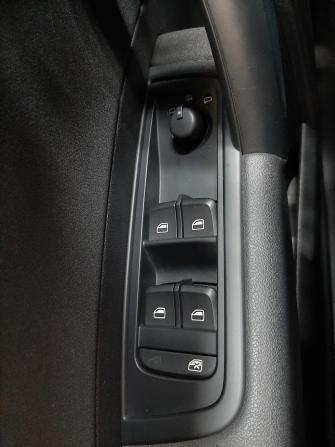 Audi A1 I (8X) с пробегом 2014 года, цена 1 259 000 рублей, 60606 км, хэтчбек, Автокод Объявления
