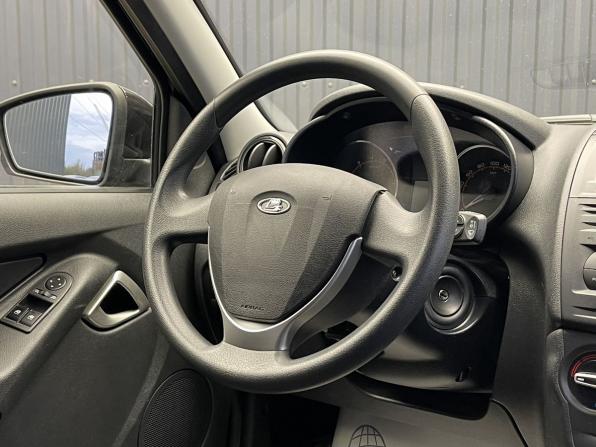 Lada (ВАЗ) Granta I Рестайлинг с пробегом 2023 года, цена 757 000 рублей, 56536 км, лифтбек, Автокод Объявления