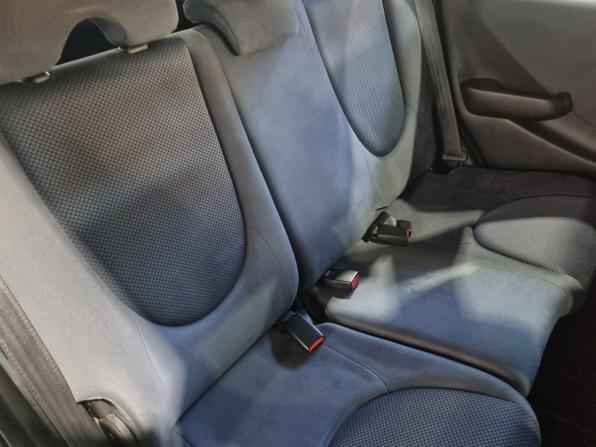 Honda Jazz I Рестайлинг с пробегом 2006 года, цена 498 000 рублей, 222462 км, хэтчбек, Автокод Объявления