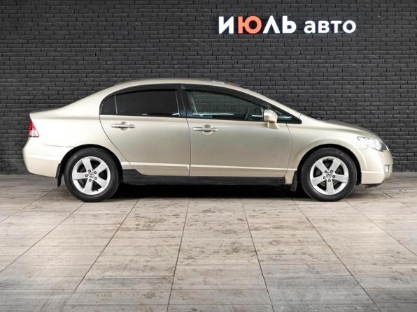 Honda Civic VIII с пробегом 2008 года, цена 800 000 рублей, 196893 км, седан, Автокод Объявления