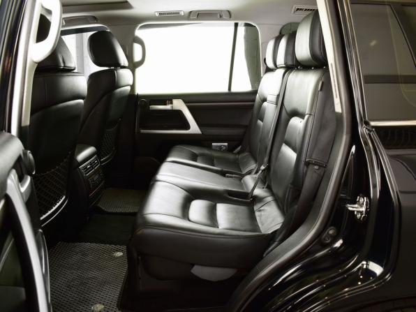 Toyota Land Cruiser 200 Series Рестайлинг 2 с пробегом 2018 года, цена 5 985 995 рублей, 229226 км, внедорожник, Автокод Объявления