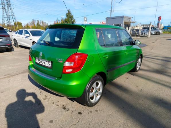 Skoda Fabia II Рестайлинг с пробегом 2010 года, цена 699 000 рублей, 136000 км, хэтчбек, Автокод Объявления
