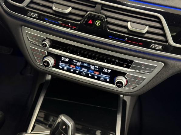 BMW 7 серии VI (G11/G12) Рестайлинг с пробегом 2020 года, цена 5 890 000 рублей, 95388 км, седан, Автокод Объявления