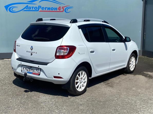 Renault Sandero II с пробегом 2015 года, цена 767 000 рублей, 116000 км, хэтчбек, Автокод Объявления